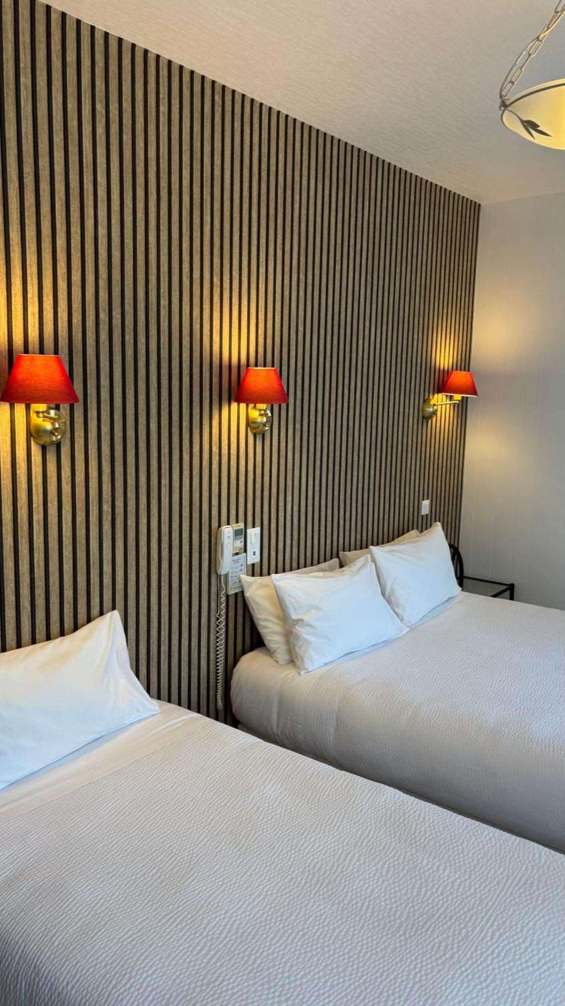 Logis Hotel Restaurant Grand Hotel De Lyon Vals-les-Bains Bagian luar foto